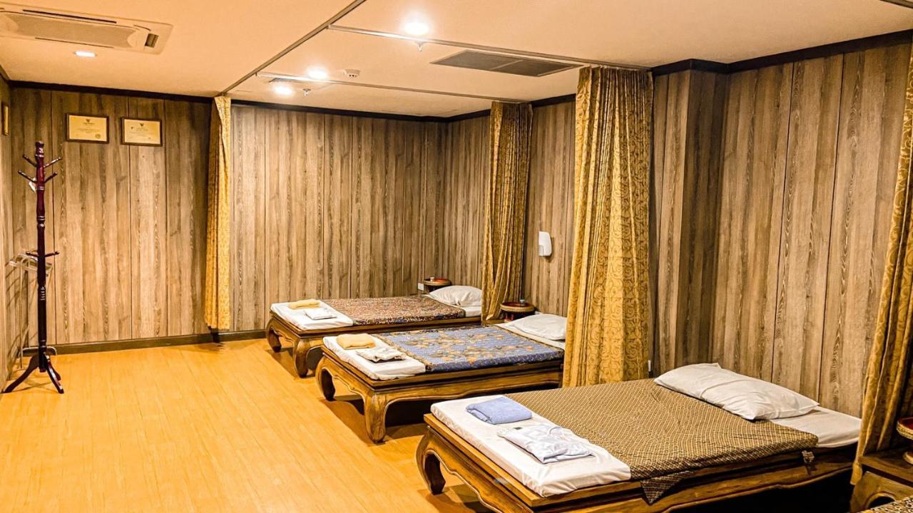 K Park Grand Hotel Surat Thani Exteriér fotografie