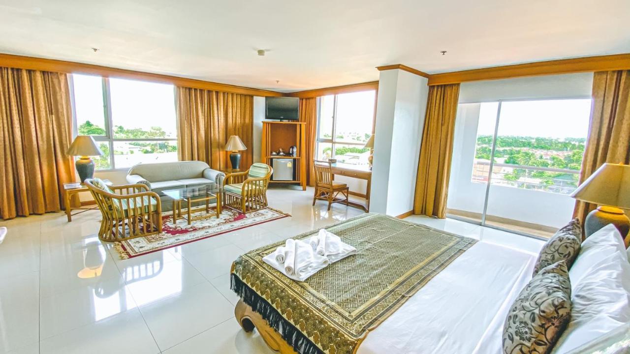 K Park Grand Hotel Surat Thani Exteriér fotografie