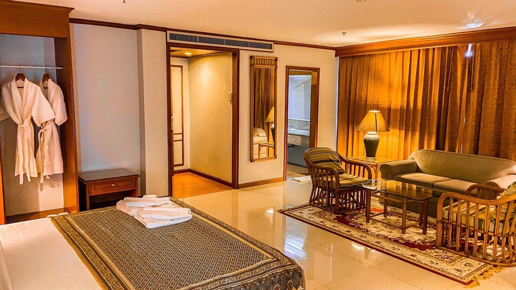 K Park Grand Hotel Surat Thani Exteriér fotografie