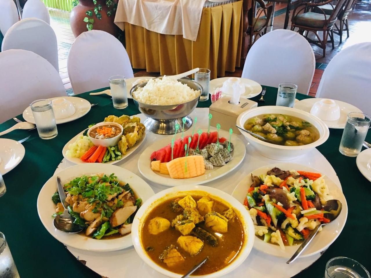 K Park Grand Hotel Surat Thani Exteriér fotografie